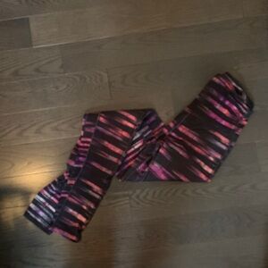 ' Pink & Purple Striped Active Leggings